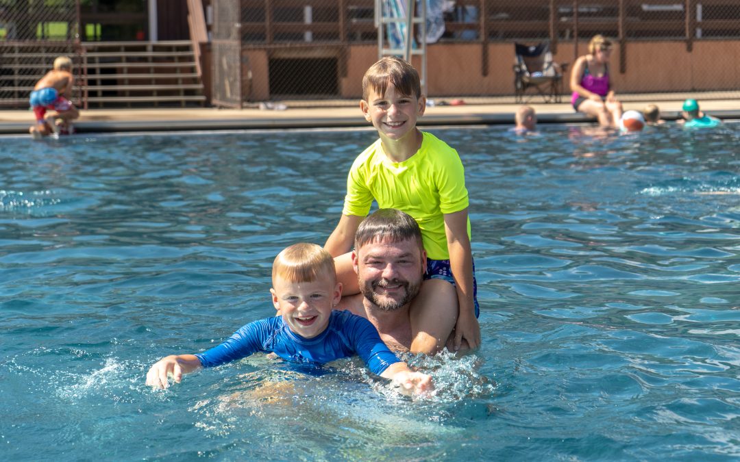 5 Reasons to Attend Family Camp